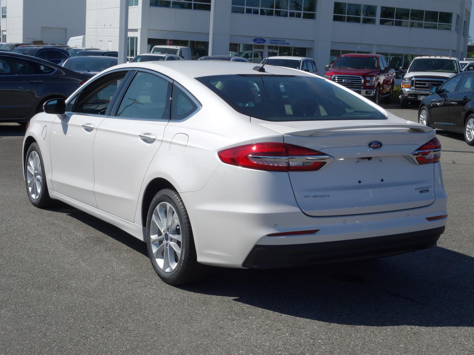 2020 Ford Fusion Plugin Hybrid Titanium White Platinum, 2